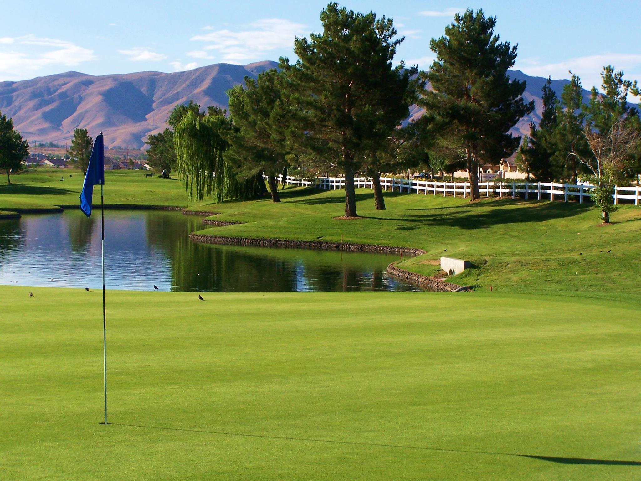 Ashwood Golf Course | 27 Hole Apple Valley Public Golf Course
